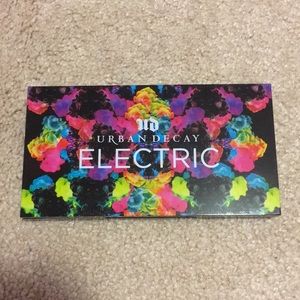 Urban decay electric palette